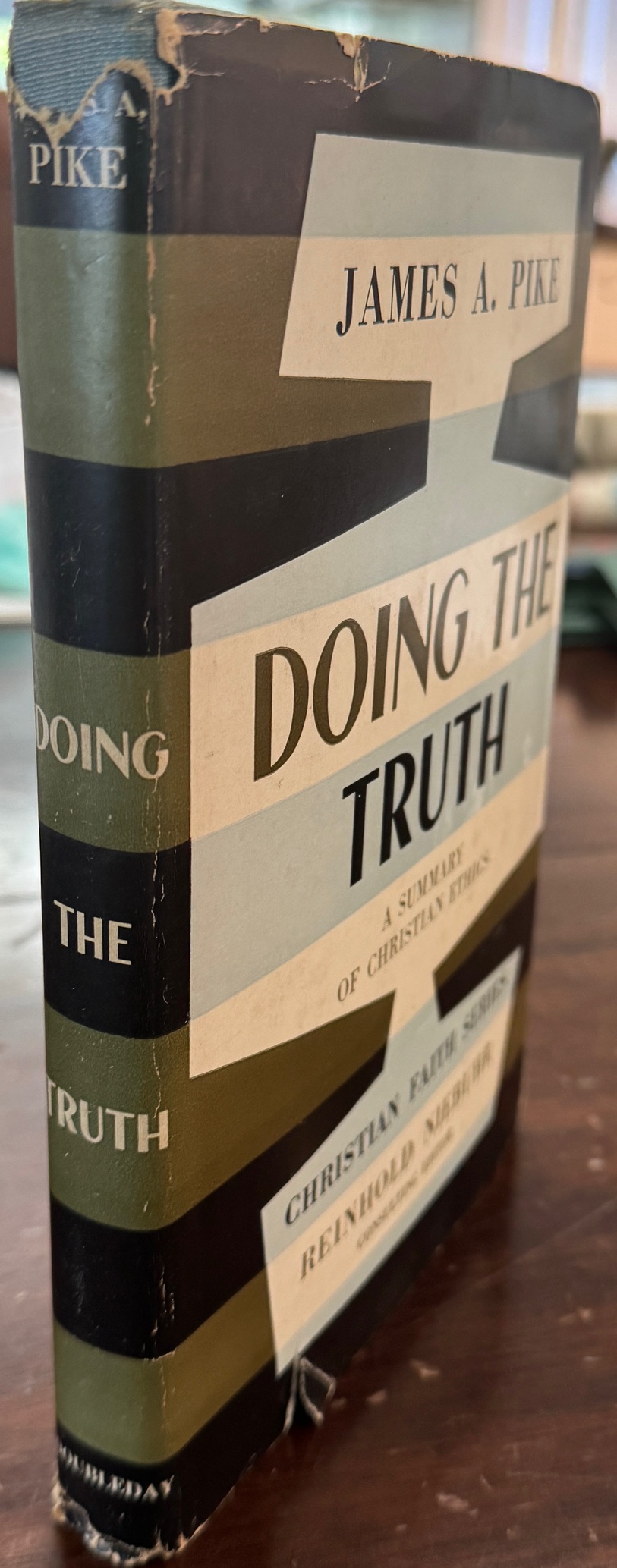 Doing the Truth: A Summary of Christian Ethics (The Christian Faith Series)